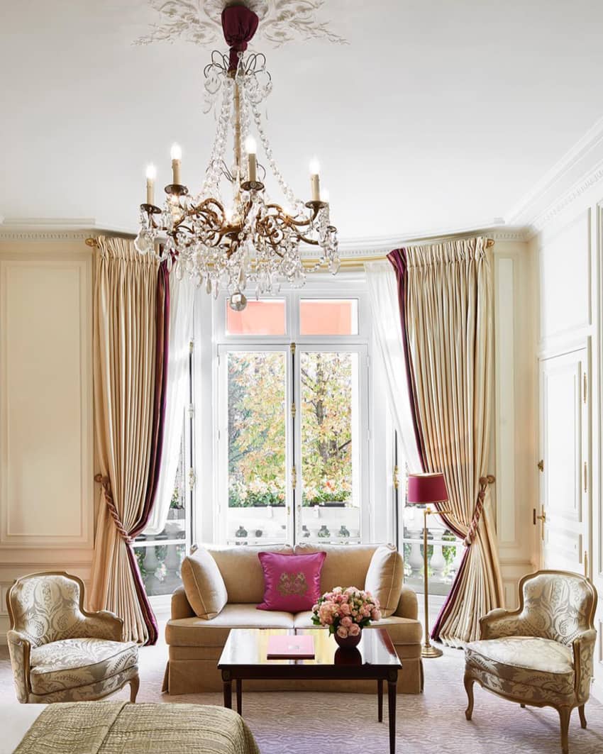 suite avenue Montaigne view embroidered cushions