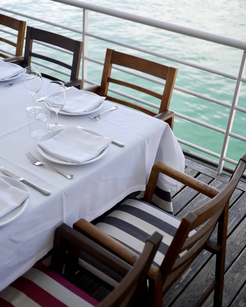 Restaurant Barceloneta navy themed sea view
