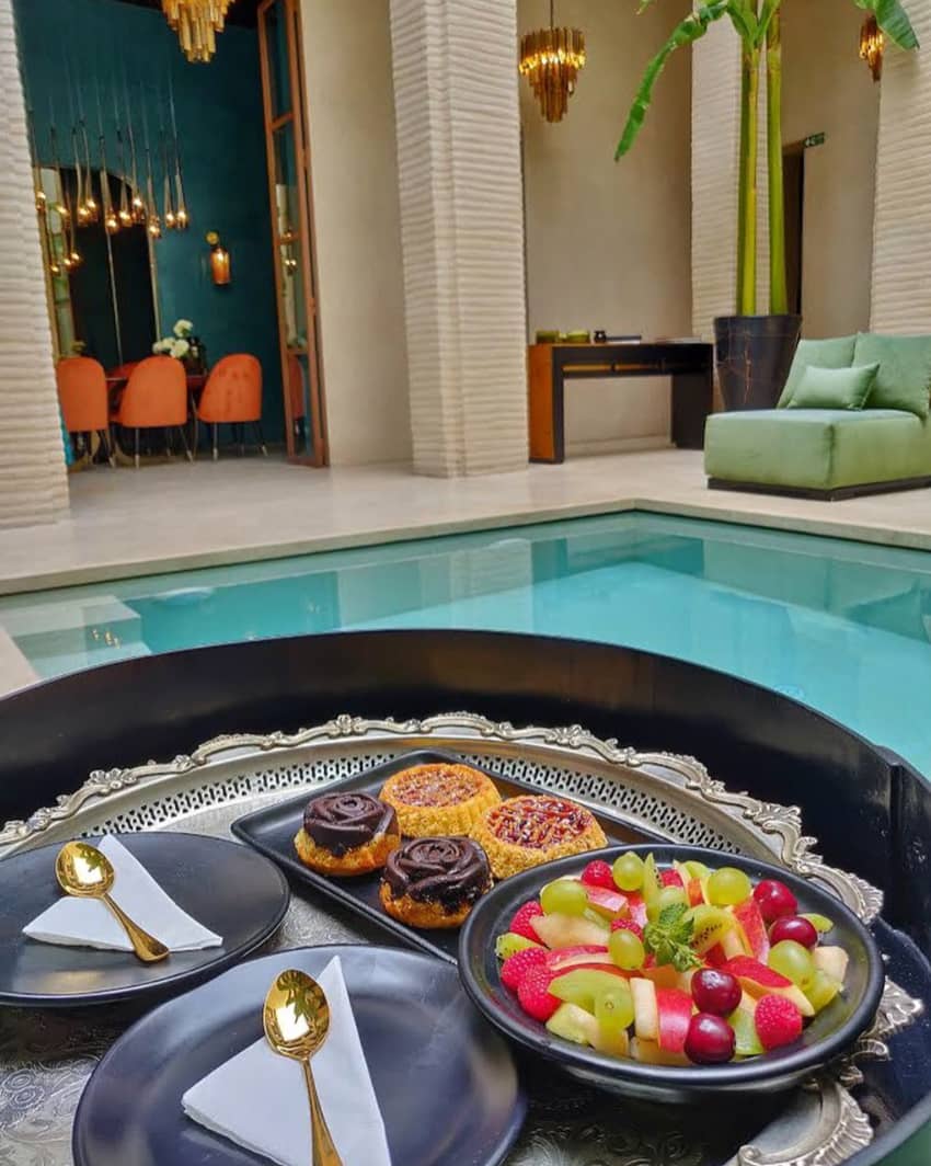 Riad Tajania snacks by the pool