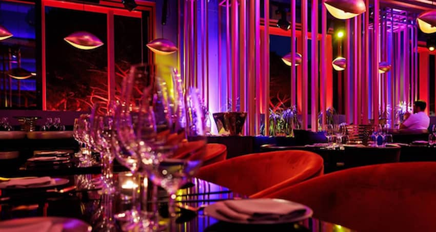 Gaio Restaurant and Nightclub reflective tables