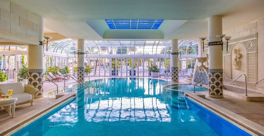 Cavalieri Hotel Rome Spa Swimmingpool Blue Swim