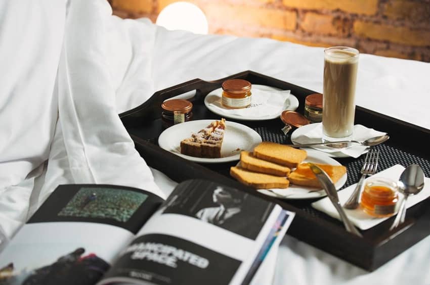 Chapter Hotel Breakfast On Bed Coffee Cake