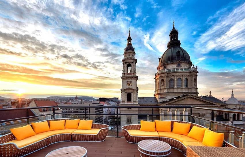 High Note Sky Bar Budapest View City Rooftop Yellow Banks