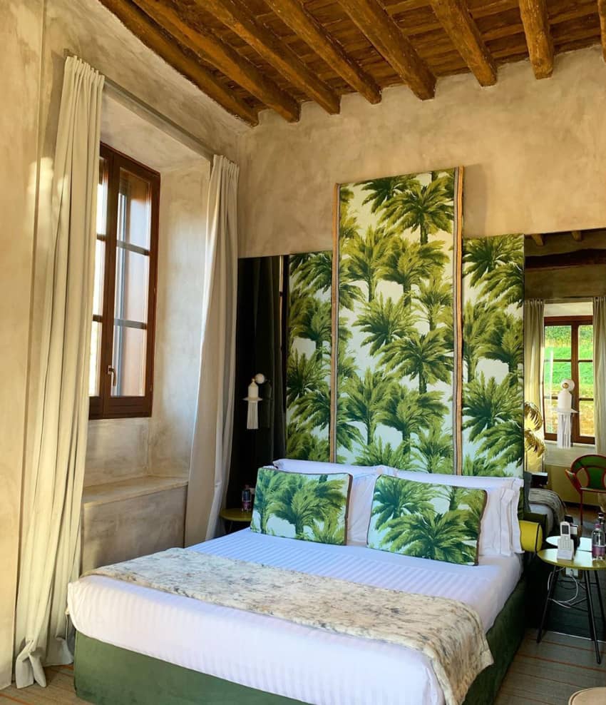 Palm Suite Rome Bedroom Green Palmtrees White Sleep Chill