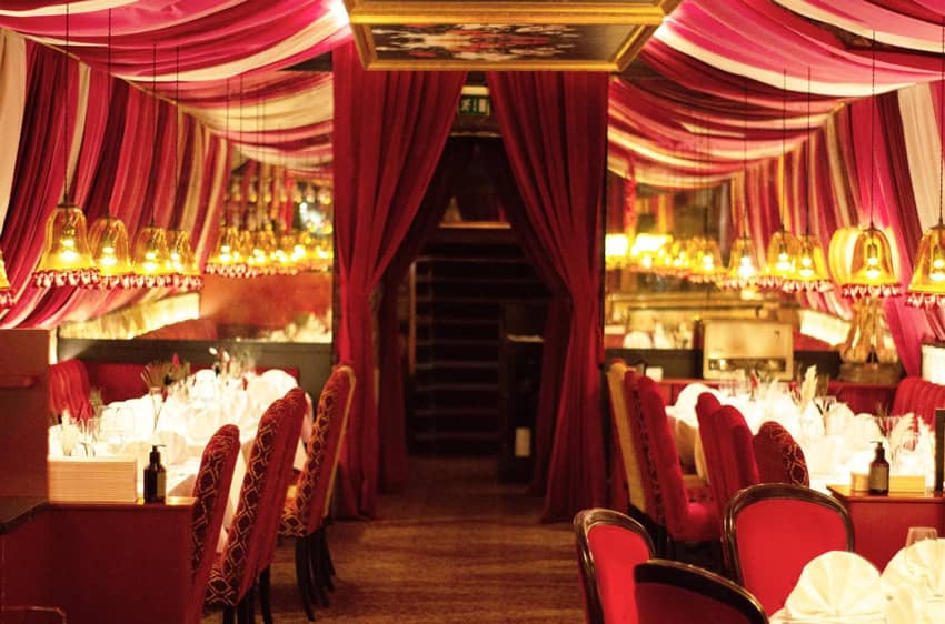 Brasserie Le Rouge Stockholm Inside Red Interior
