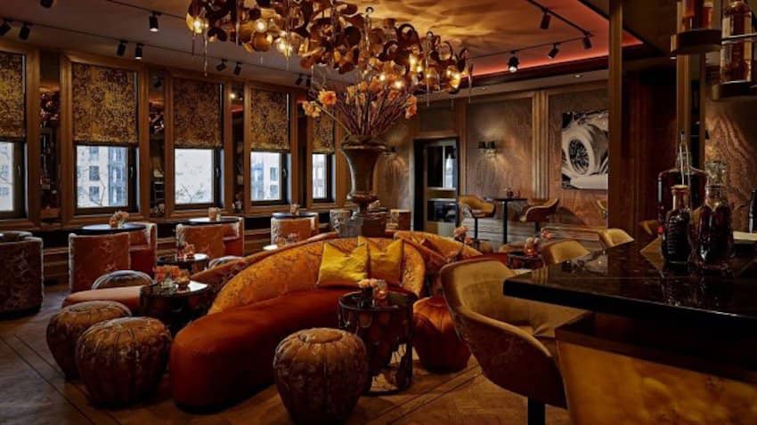 Hotel Twentyseven extravagant luxurious bar lavish