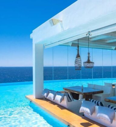 dining in the middle of infinity pool spectacular view