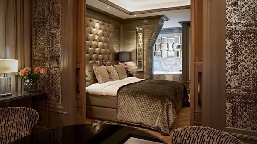 elegant lavish one bedroom suites