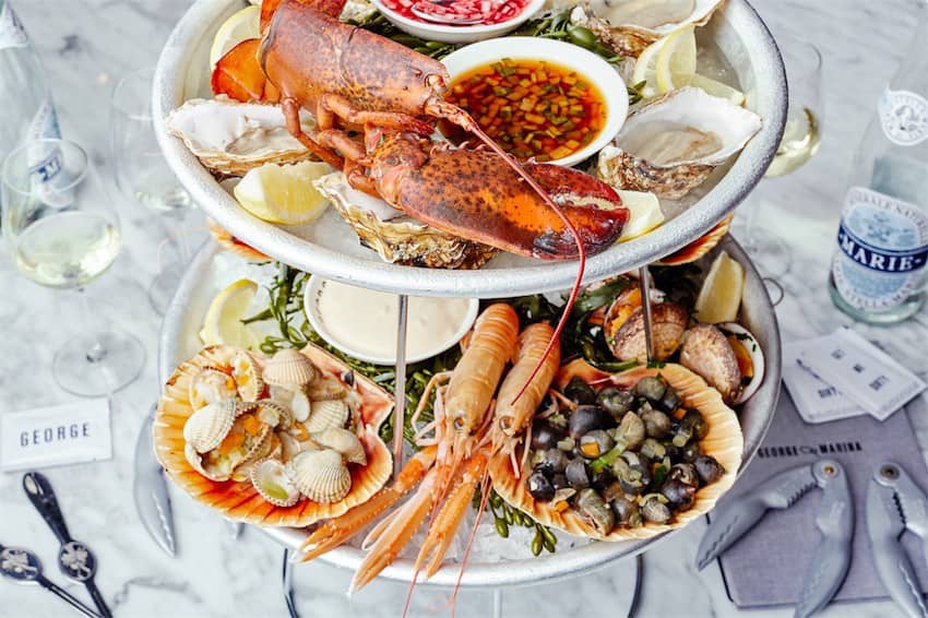 fresh assorted seafood platter white wine