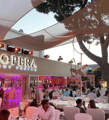 LOpera Saint Tropez outdoor dining live show