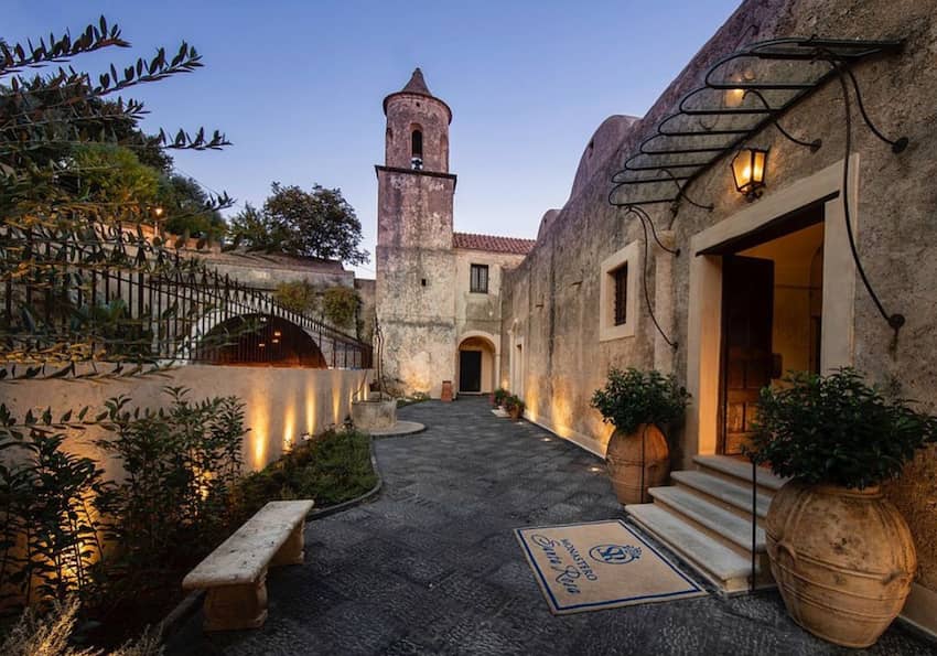 Monastero Santa Rosa hotel luxurious landscaping features