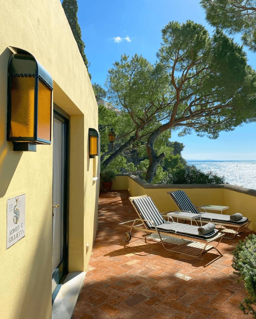 Villa Treville Positano relaxing terrace spa