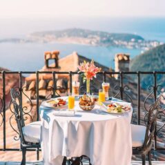 dining breakfast table sea view