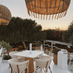 Interni Mykonos restaurant terrace