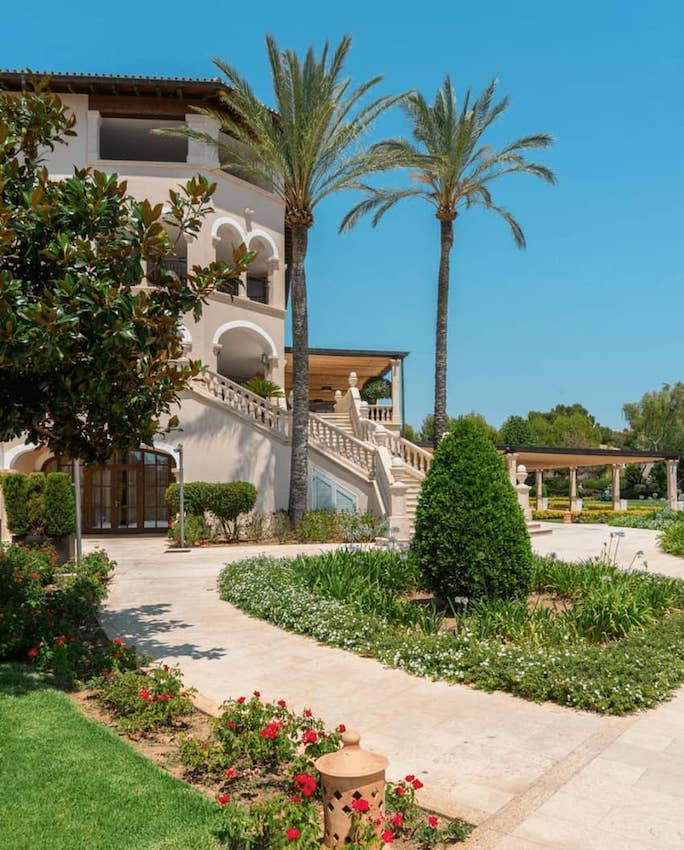 St Regis Mardavall Hotel Mallorca – a gem in Spain