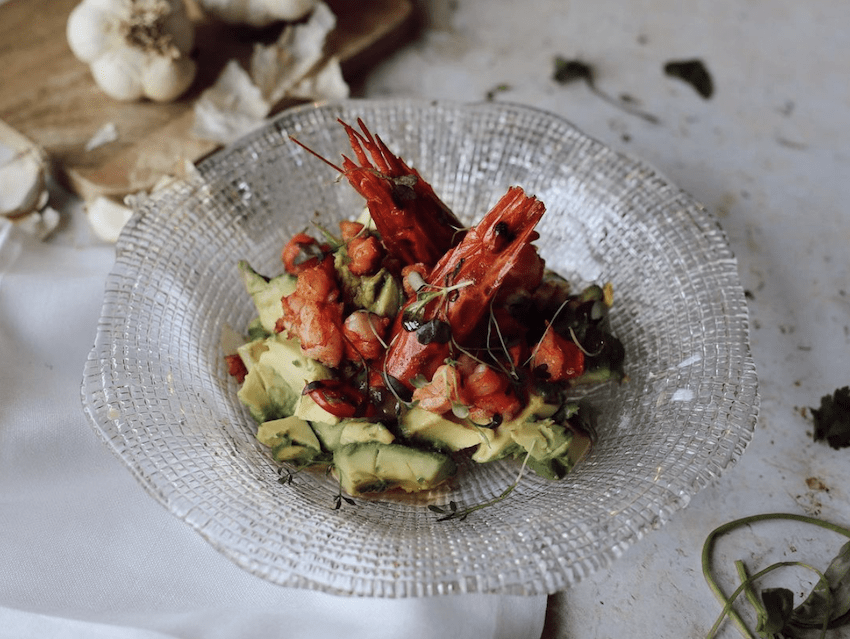 Tatel restaurant Madrid shrimp salade with avocado