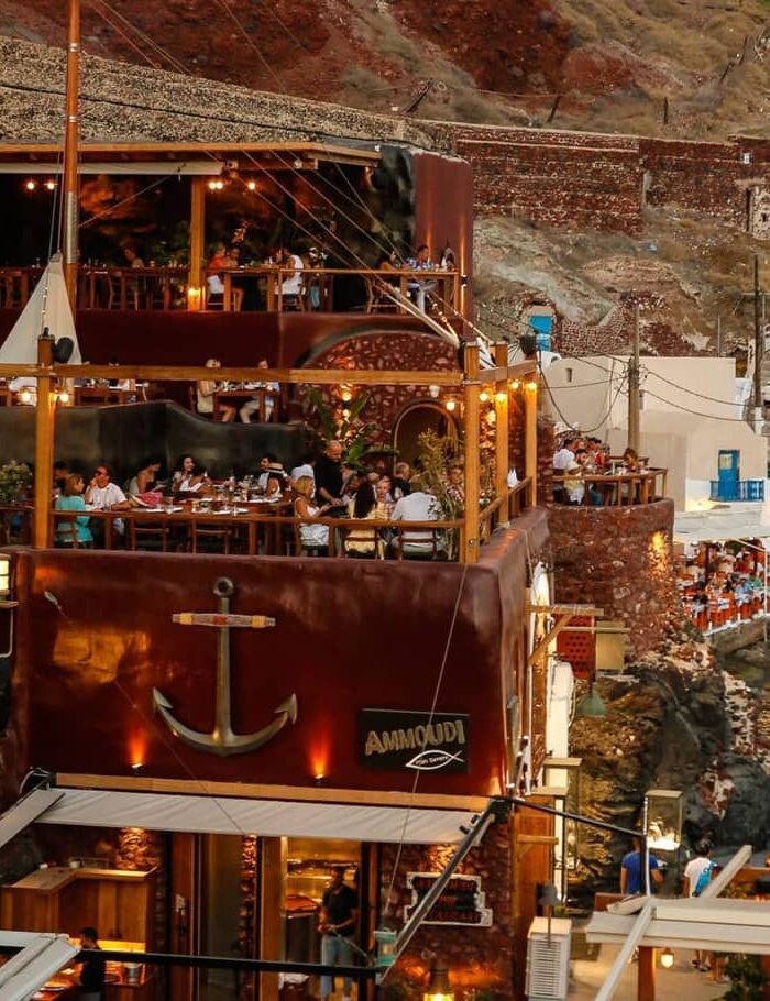Ammoudi restaurant – The Magical Spell of Greek Islands