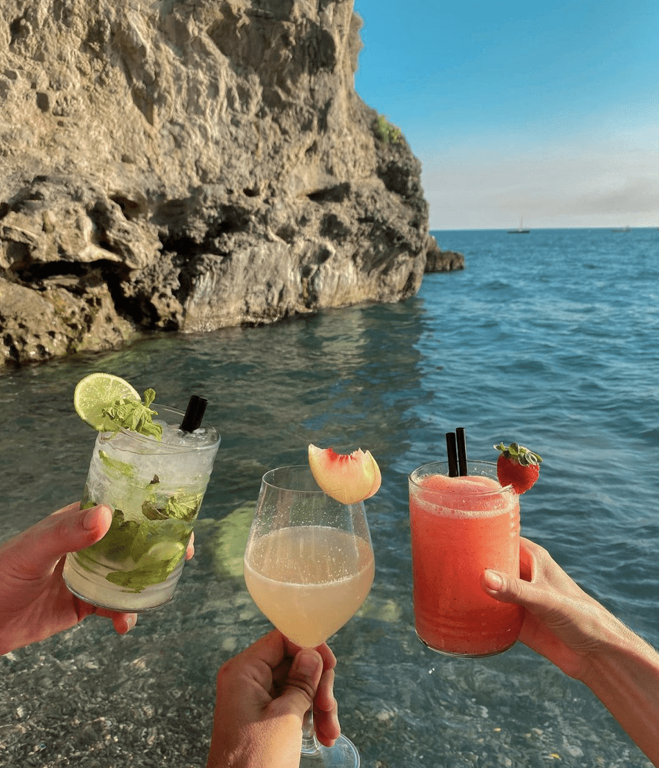 arienzo Beach club Positano cocktail