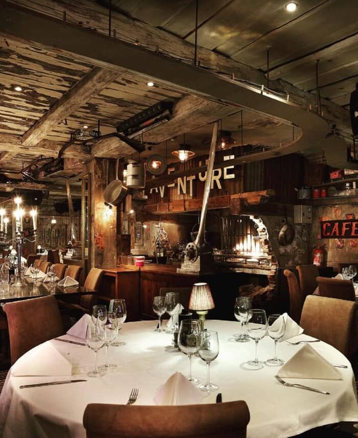 L’Aventure Courchevel – Cozy Dining with a Night Out