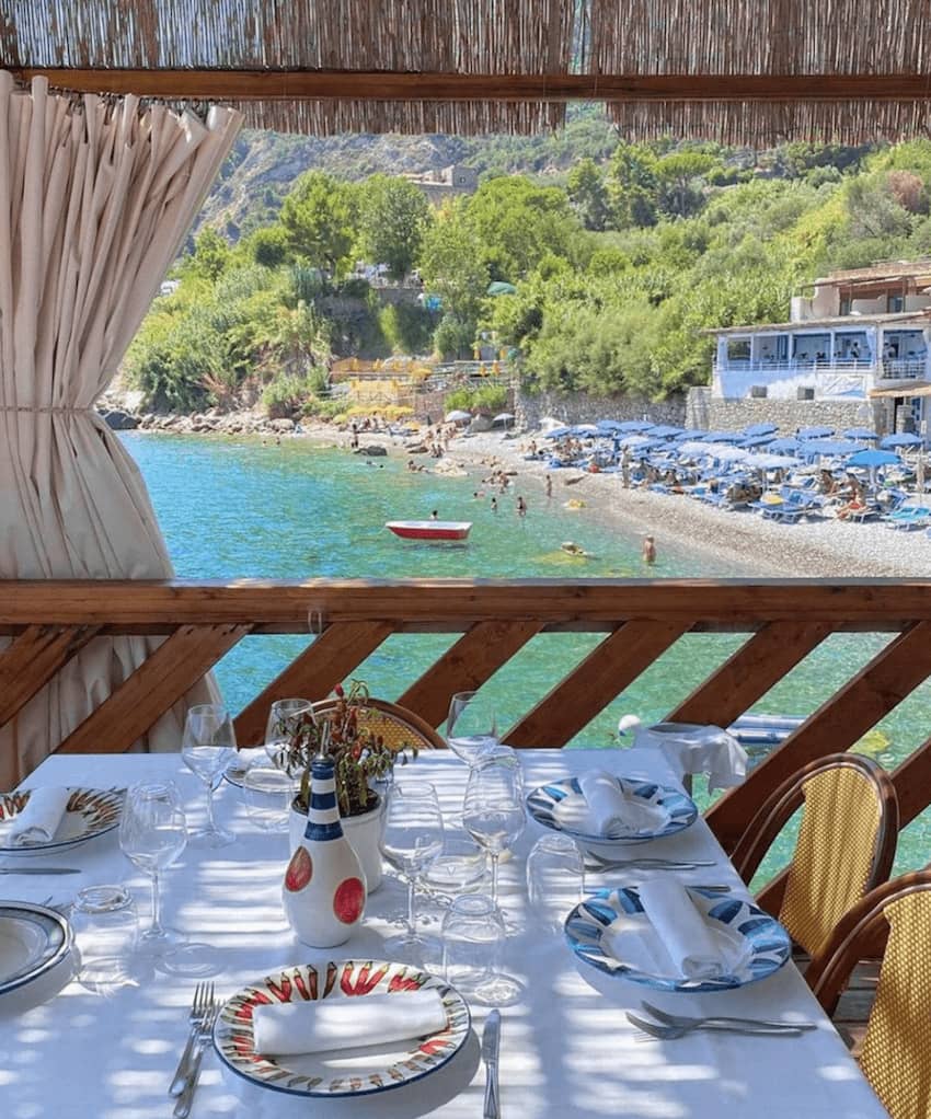Dining with view Amalfi Coast