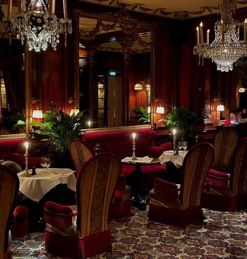 HOTEL-COSTES-RED-DINNER-TABLES-CHAIRS.