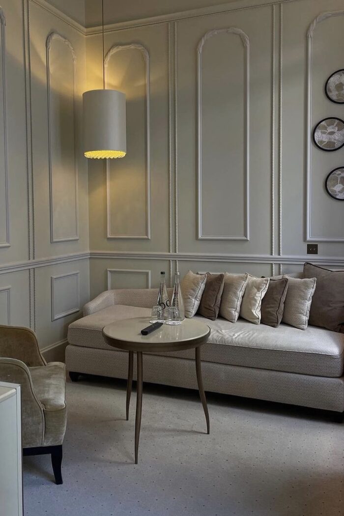 Le Narcisse Blanc- An exclusive oasis of serenity in Paris!